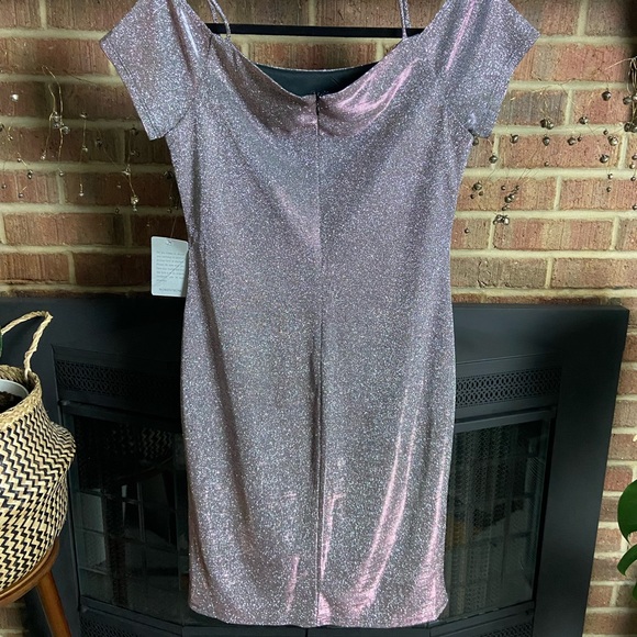 NWT MARINA Silvery Pink Square Neckline, Off-The-Shoulder Dress, Size M - Picture 5 of 10